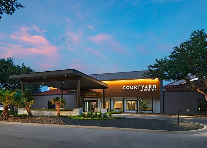 Courtyard By Marriott San Antonio Downtown