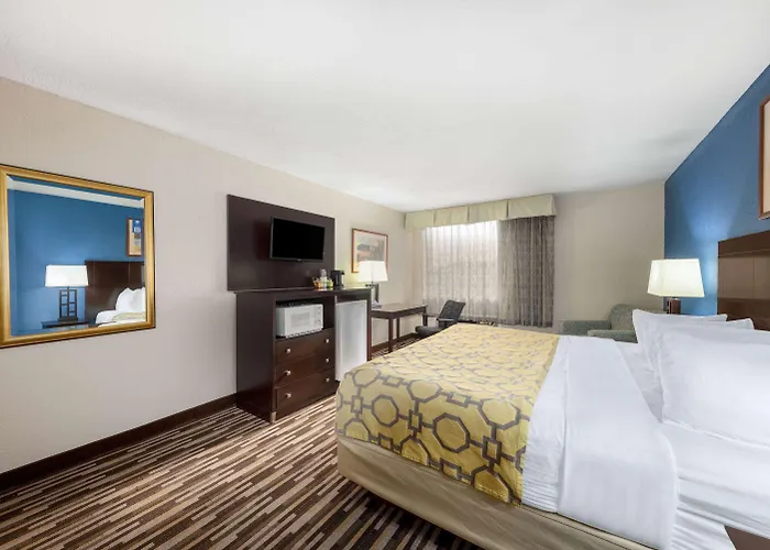 Baymont By Wyndham Springfield South Hwy 65