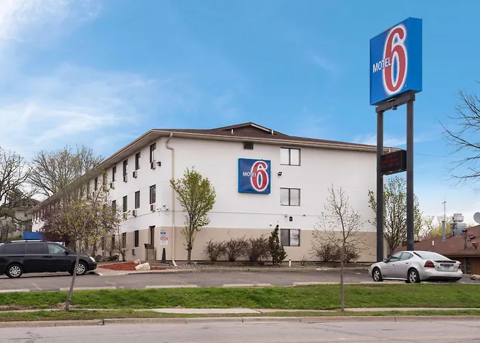 Motel 6-Saint Paul, MN - I-94
