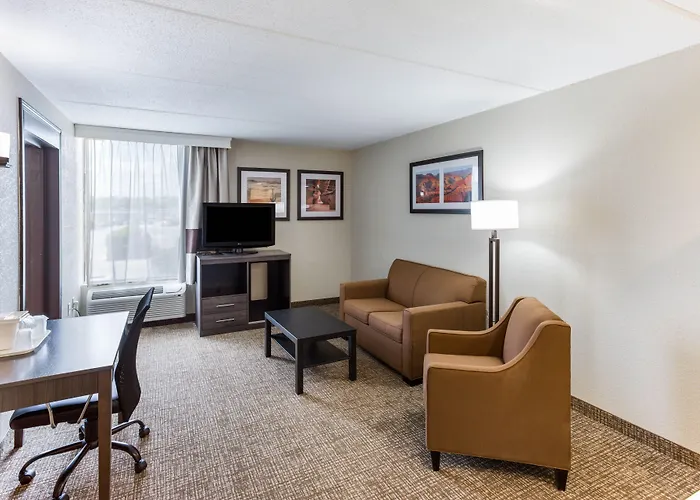 Quality Inn & Suites Plattsburgh