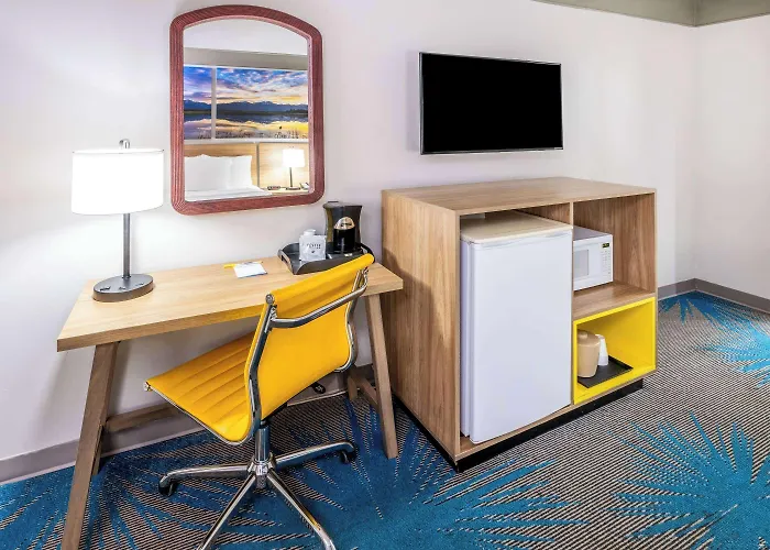 Days Inn By Wyndham Delta Co