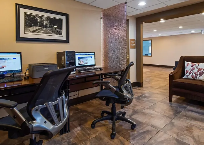 Best Western Inn & Suites