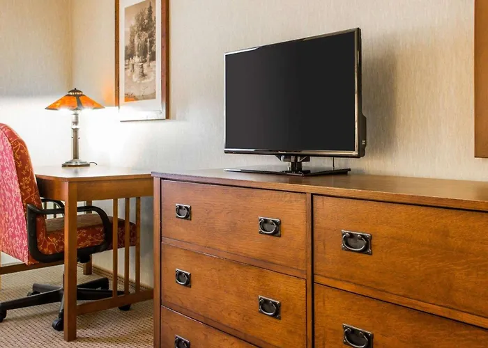 Quality Inn Ironwood