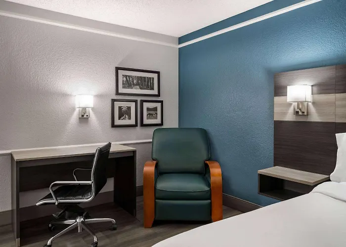 La Quinta Inn By Wyndham Victoria