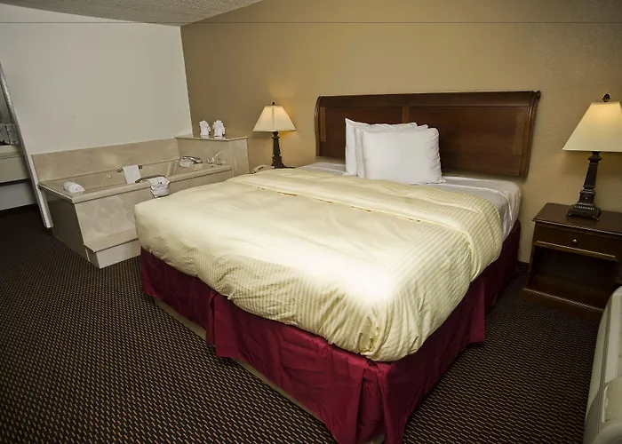 Express Inn & Suites