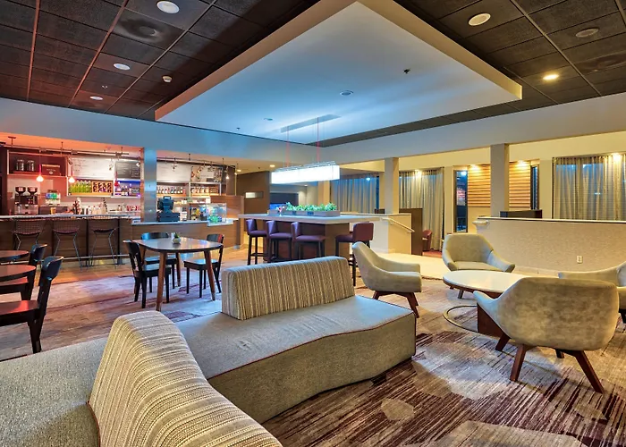 Country Inn & Suites By Radisson, Hampton Coliseum