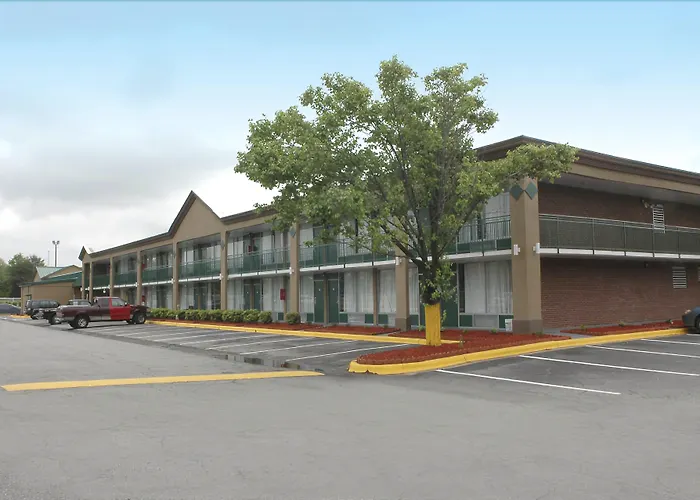 Reidsville Inn & Suites