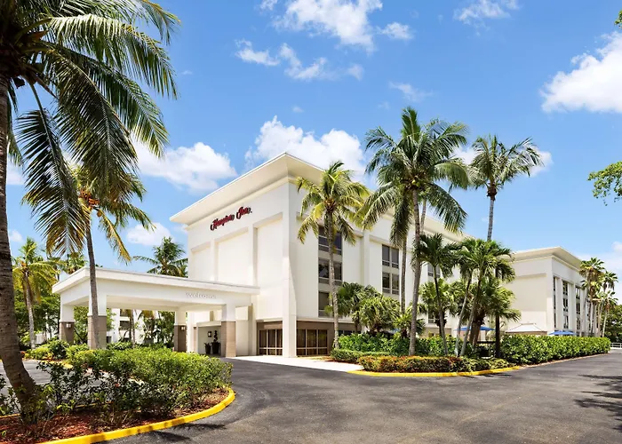 Hampton Inn Naples-Central