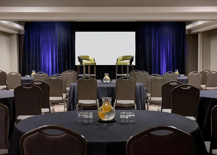 Dallas-Addison Marriott Quorum By The Galleria