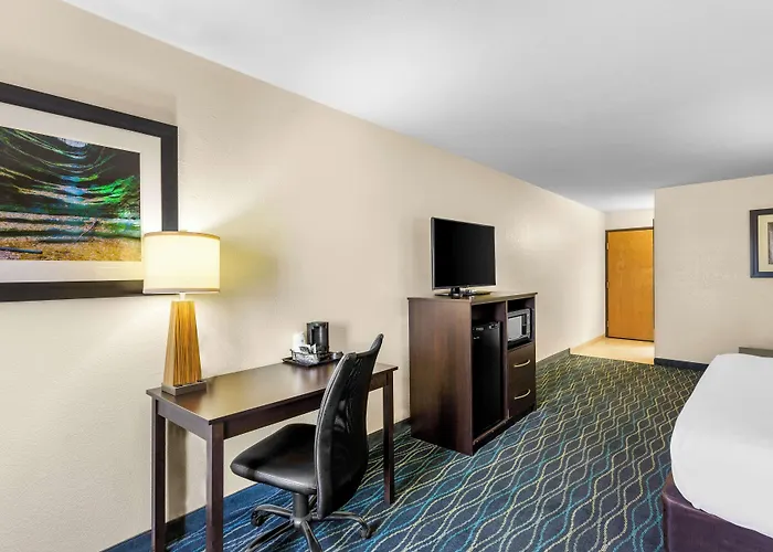 Best Western Oglesby Inn