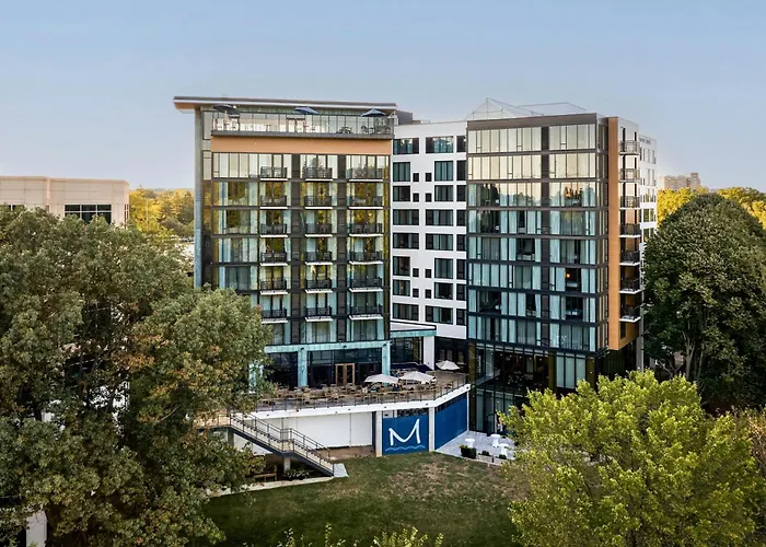Merriweather Lakehouse Hotel, Autograph Collection