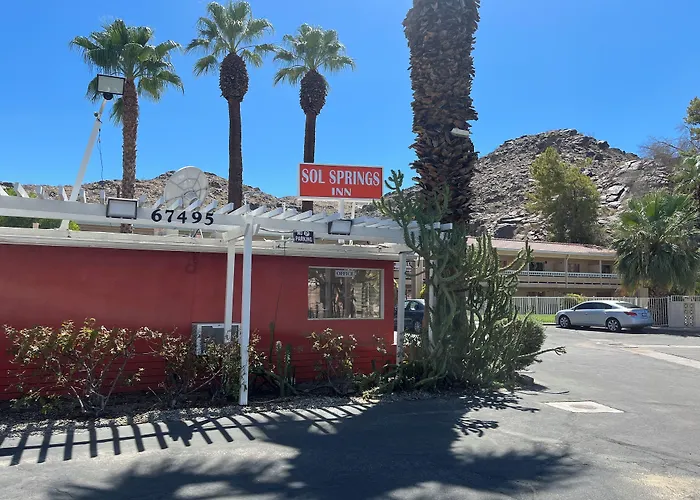 Sol Springs Inn