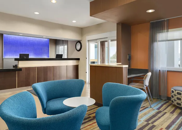 Comfort Inn & Suites Lima Northwest