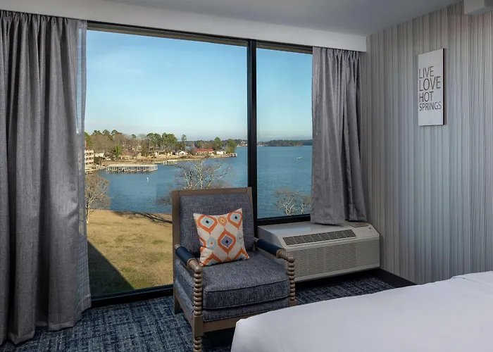 Doubletree By Hilton Hot Springs