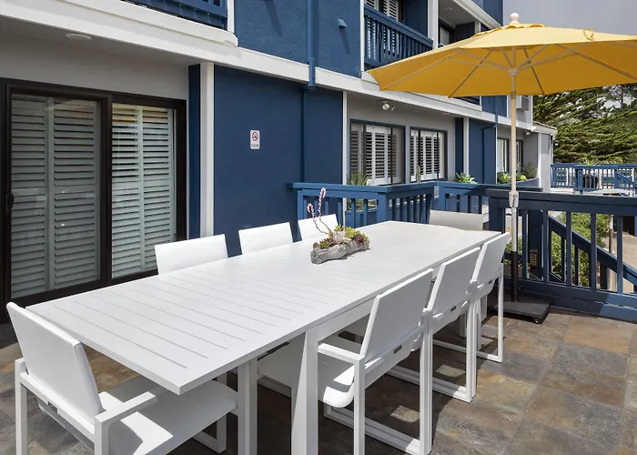Mariposa Inn And Suites