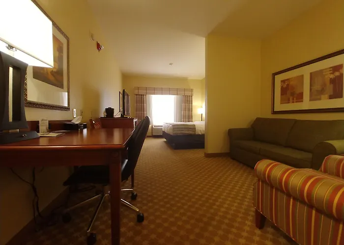 Country Inn & Suites By Radisson, Freeport, Il