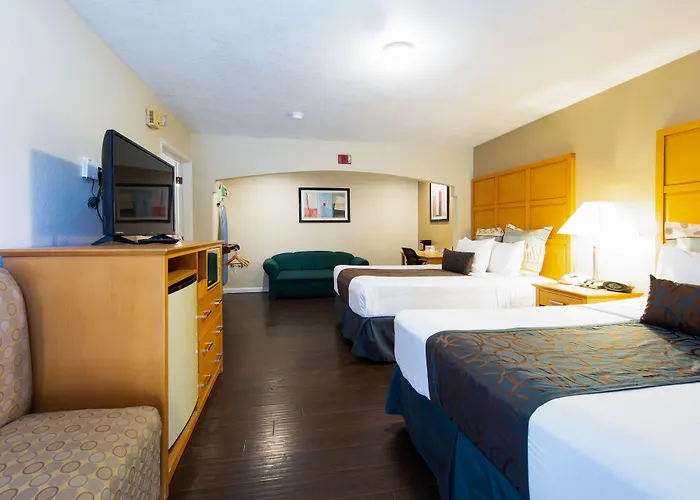 Signature Inn Merced Yosemite Parkway