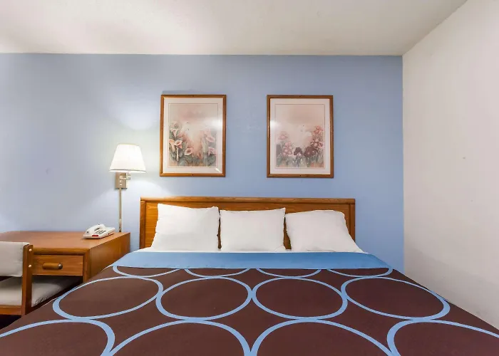 Super 8 By Wyndham Norwich