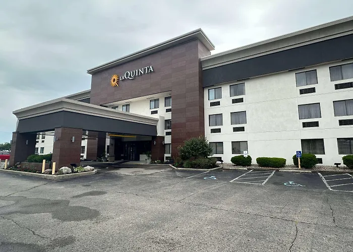 La Quinta Inn And Suites By Wyndham Cincinnati North