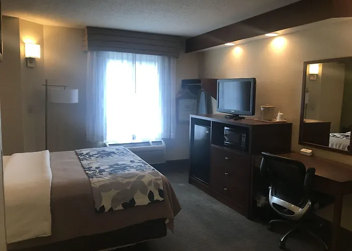 Baymont By Wyndham Flat Rock
