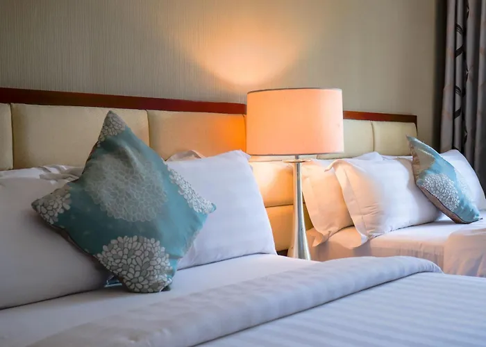 The Avenue Plaza Hotel