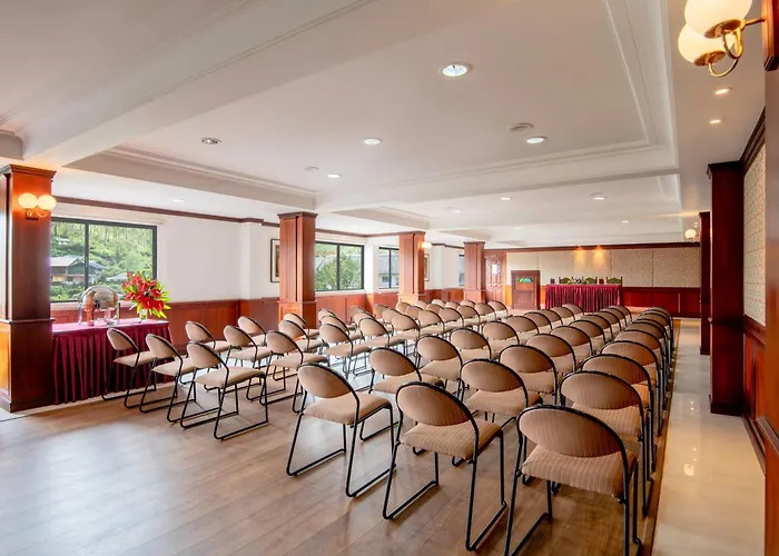 Issacs Residency
