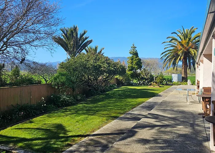 Karamea Hotel