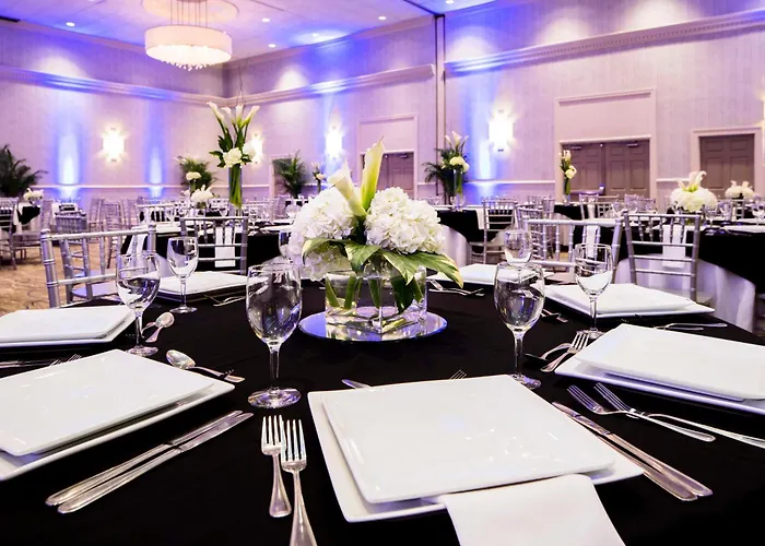 Doubletree By Hilton Hotel Jacksonville Riverfront