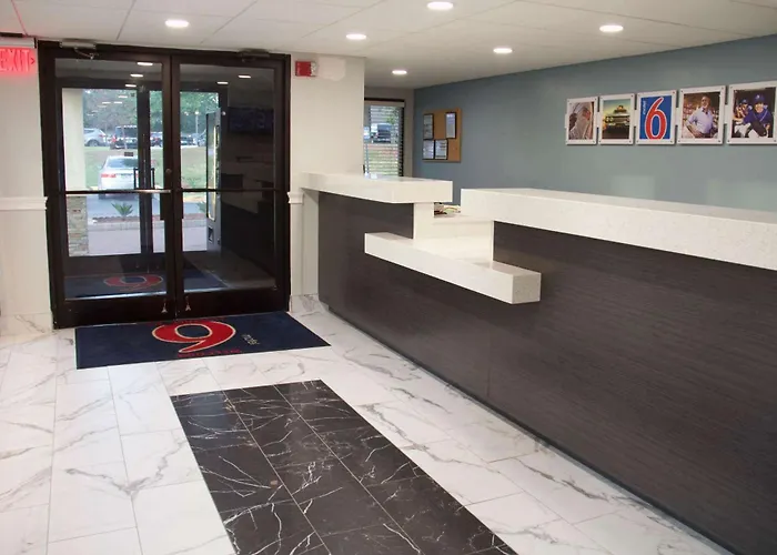Motel 6-Suwanee, Ga - Gwinnett Center