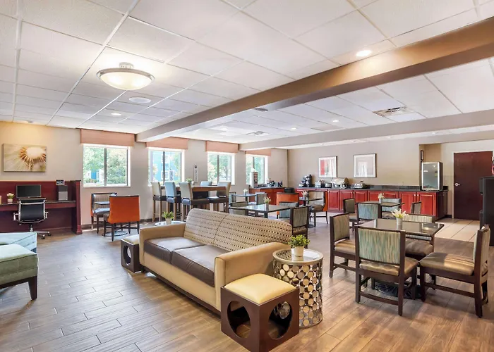 Best Western Plus Oak Mountain Inn