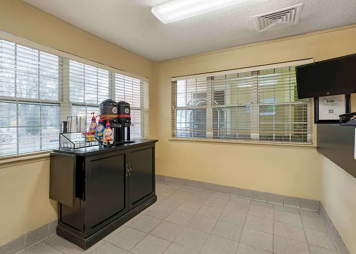 Extended Stay America Select Suites - Newport News - Oyster Point