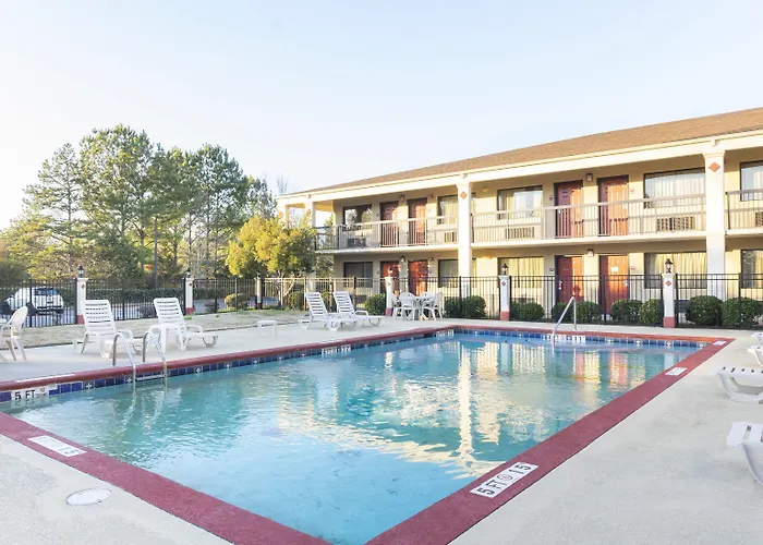 Days Inn By Wyndham Adairsville