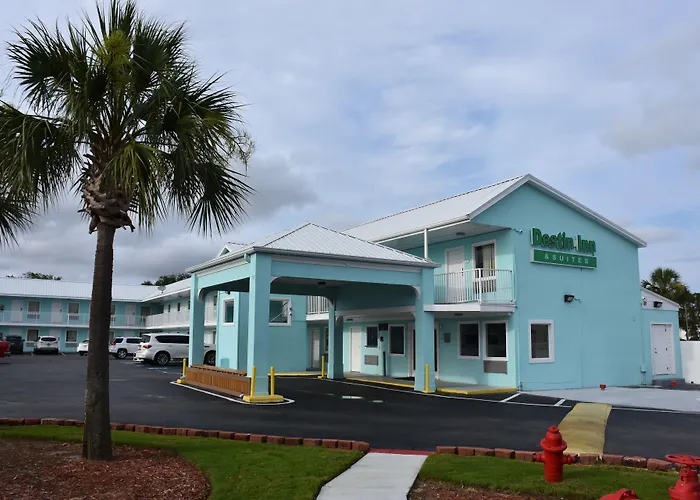 Destin Inn & Suites