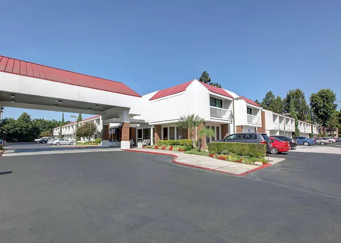 Motel 6-Santa Ana, Ca - Irvine - Orange County Airport