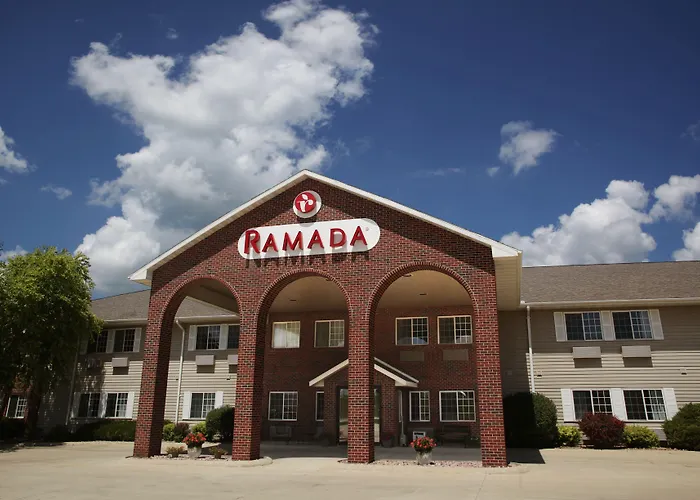 Ramada By Wyndham Spirit Lake/Okoboji