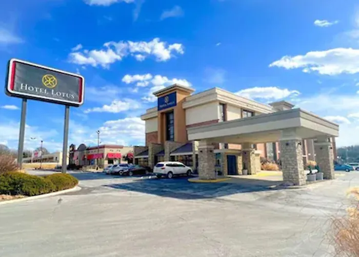 Drury Inn & Suites Kansas City Shawnee Mission