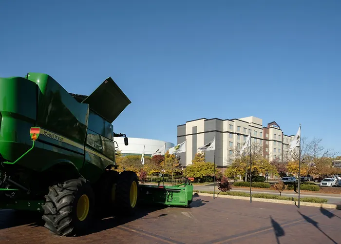 Wyndham Moline On John Deere Commons