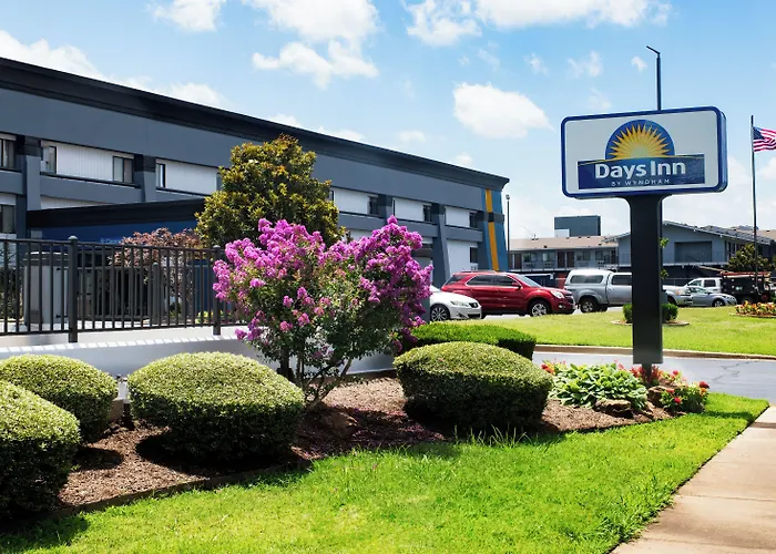 Days Inn By Wyndham Fort Smith