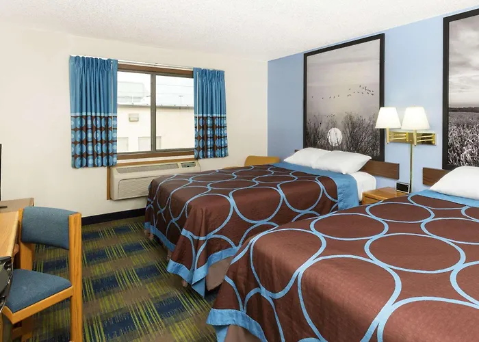 Super 8 By Wyndham Columbus