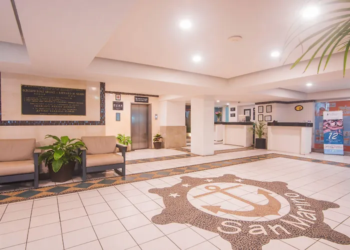 Hotel Delfin Pv Beach Resort