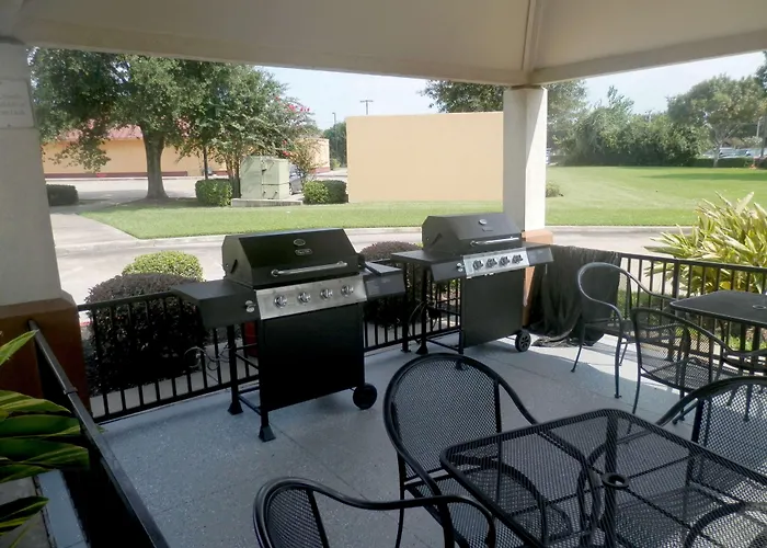Sonesta Simply Suites Houston - Nasa Clear Lake