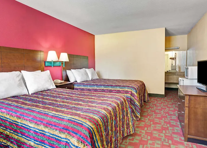 Days Inn By Wyndham Elizabeth City