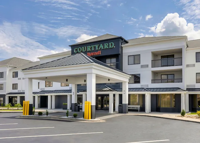 Courtyard Florence South Carolina