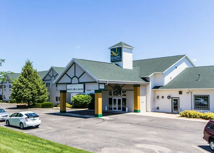 Quality Inn & Suites Stoughton - Madison South