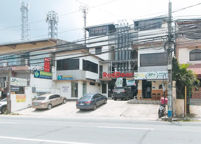 Reddoorz At Rjs Bldg Near Lyceum Gen Trias Cavite