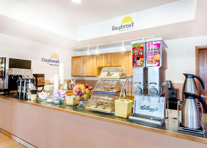 Days Inn & Suites By Wyndham Lordsburg