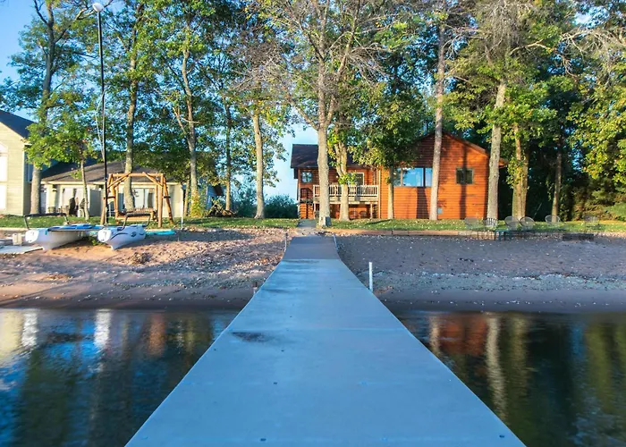 Dog Friendly Leech Lake Home W Perfect Beach Garage Boat Lift