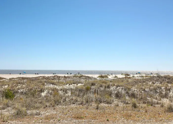 New Listing! Port O' Call B103 - Oceanfront Oasis!