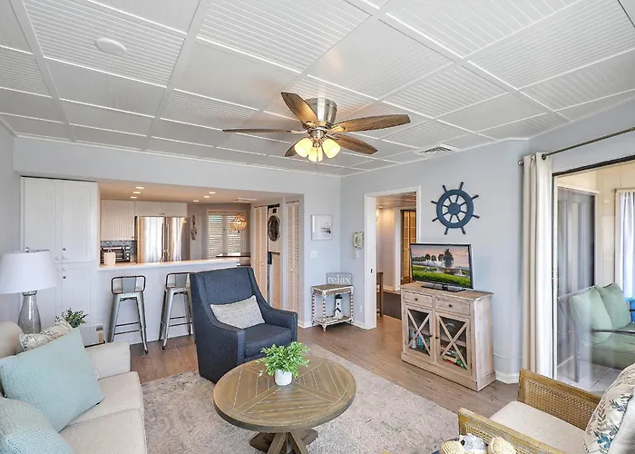 New Listing! Port O' Call B103 - Oceanfront Oasis!