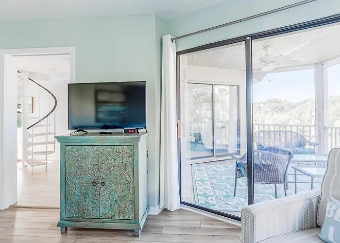 Port O' Call G304 - Modern Oceanview! Atlantic Escape!